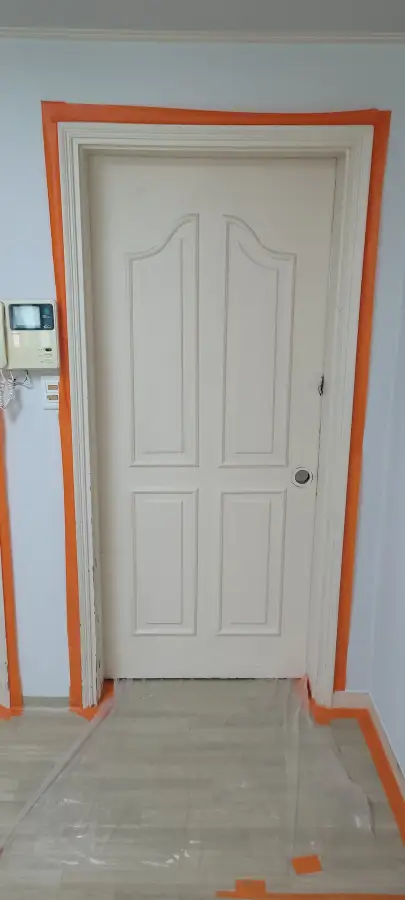 문짝 도장 벗겨짐 시공 후
