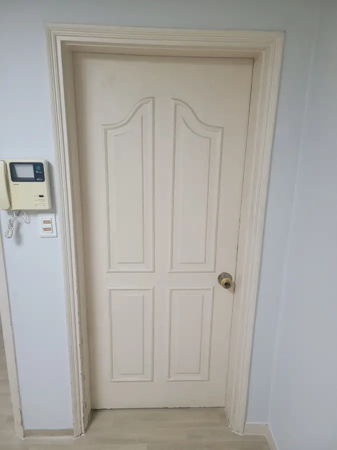 문짝 도장 벗겨짐 시공 전